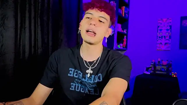 Czat XXX na żywo – MikeyKuro