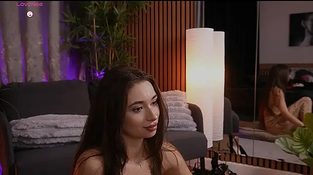 LexiSinn Chat XXX live