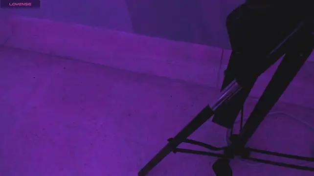 Онлайн чат XXX chanell_roosee