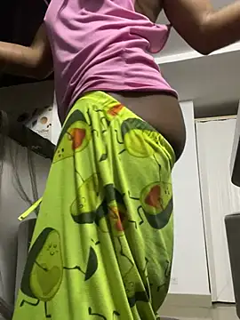_yisela_ Chat XXX in diretta