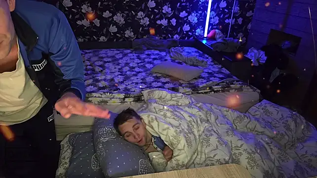 Czat XXX na żywo – Vuitton