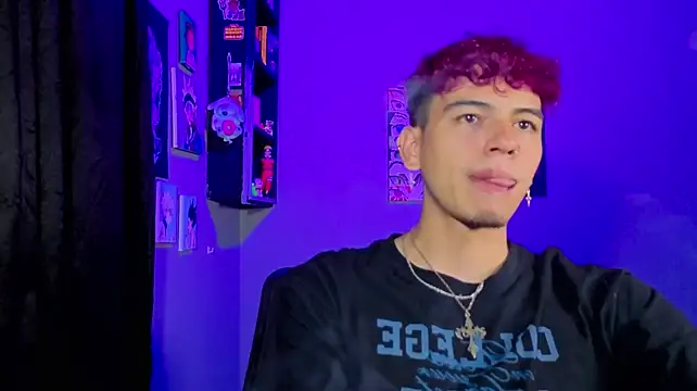 MikeyKuro – Naživo XXX chat