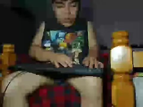 Suarez_Eros – Naživo XXX chat