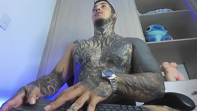 Chat +18 de JAXXXONHERD ao vivo