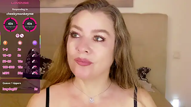دردشة PetersEmily الجنسية المباشرة