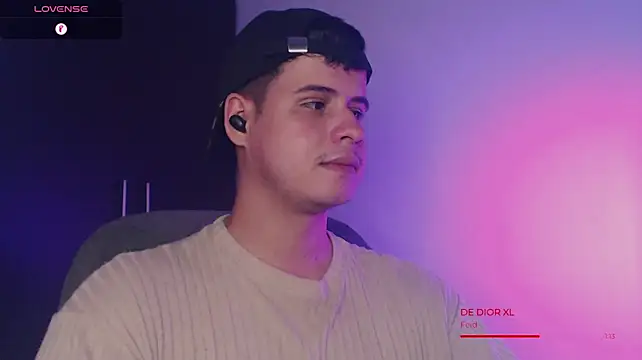 Онлайн чат XXX BjornSteel
