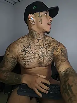 David_tatto1's Live XXX Chat