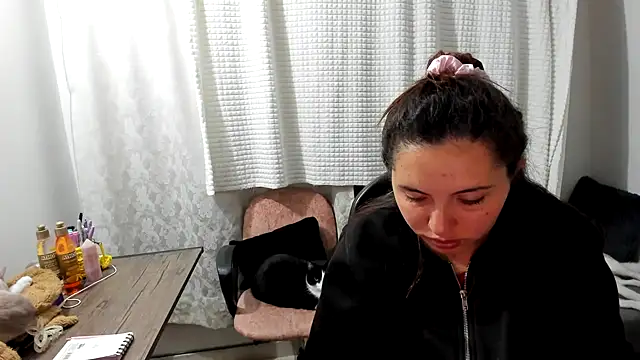 Chat +18 de _girls_on_fire_ ao vivo