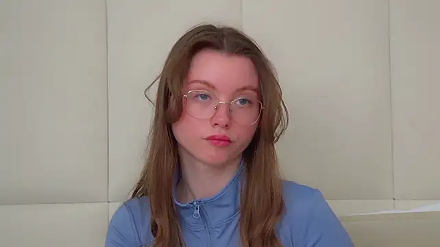 KeiraAsti Chat XXX in diretta