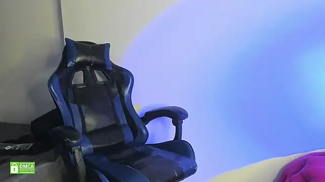 Онлайн чат XXX Marco_Steel37