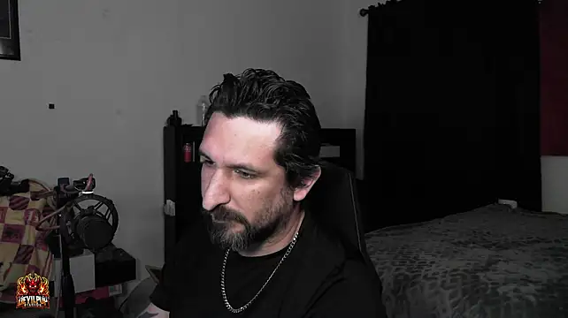 Show de webcam de DevilPup75_