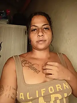 Giselabrunette25 – Naživo XXX chat