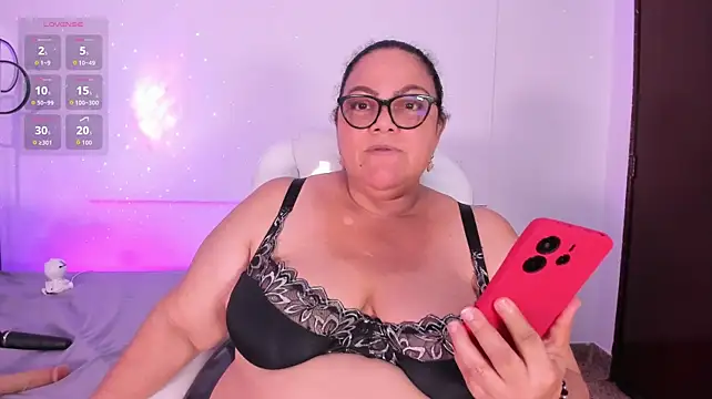 Živý XXX chat mommy_cute