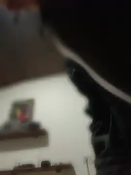 XXX chat uživo modela hornysven39