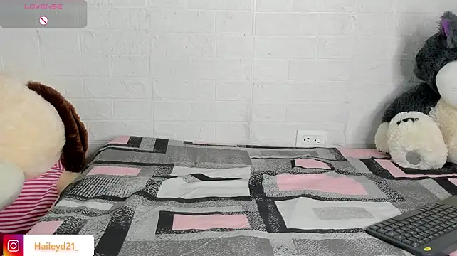 HaileyDuke's Live XXX Chat