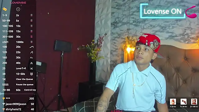 Damian-Lux Live XXX-Chat
