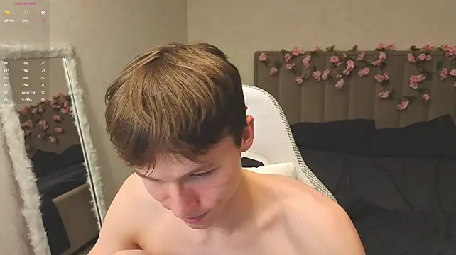 cuMte_boy 라이브 XXX 채팅