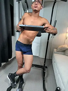 Chatroom XXX en direct de Paradise_boy__
