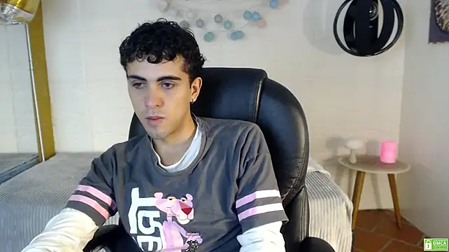 Živý XXX chat noah_bluex