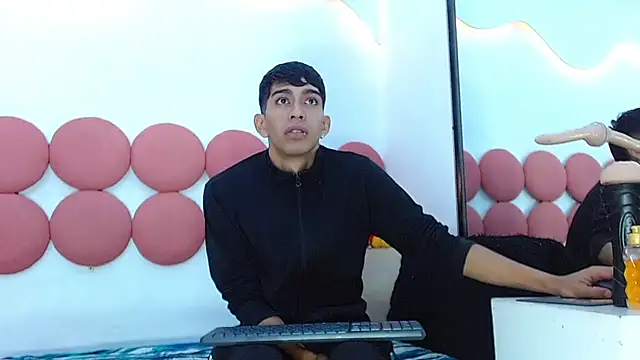 Drake_Jack live XXX chat
