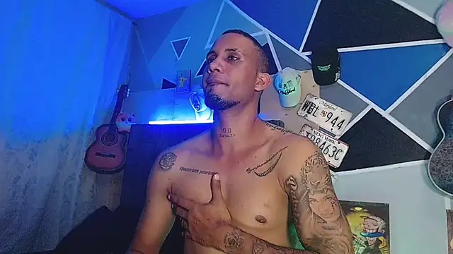 MagnusFrost Chat XXX live