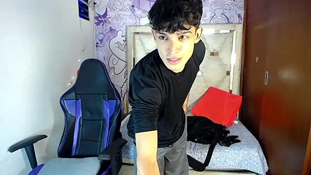 XXX chat uživo modela Liom_Gym