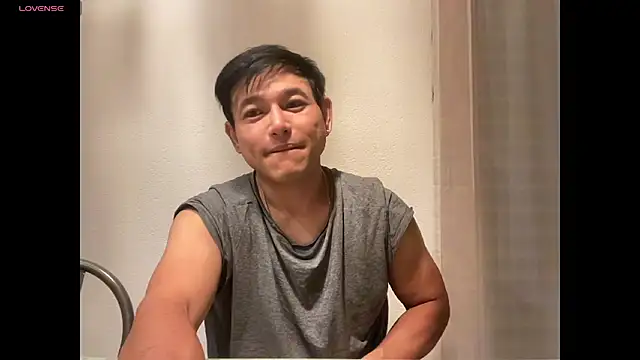 AsianBoy_Sunny Adlı Modelin Canlı XXX Sohbeti
