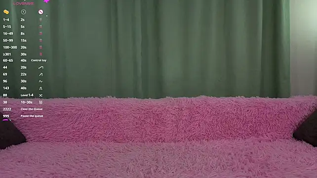 XXX chat uživo modela EllieDul