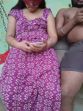 PUNJABICOUPLE09 লাইভ XXX চ্যাট