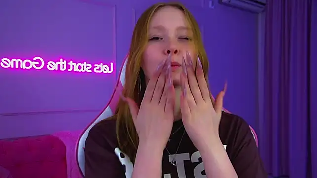 AgataFoxley's Live XXX Chat