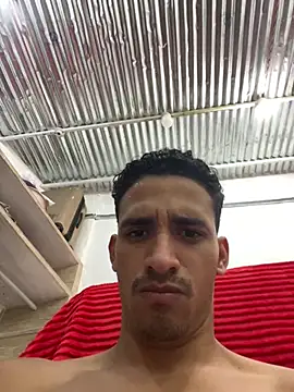 Chat XXX en directo de ikaro21