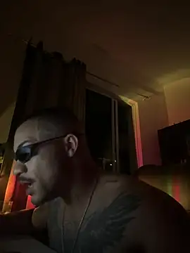 JUDSONMUFAZA Live XXX-Chat