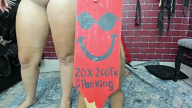 BDSM_FETISHEESS 即時 XXX 聊天
