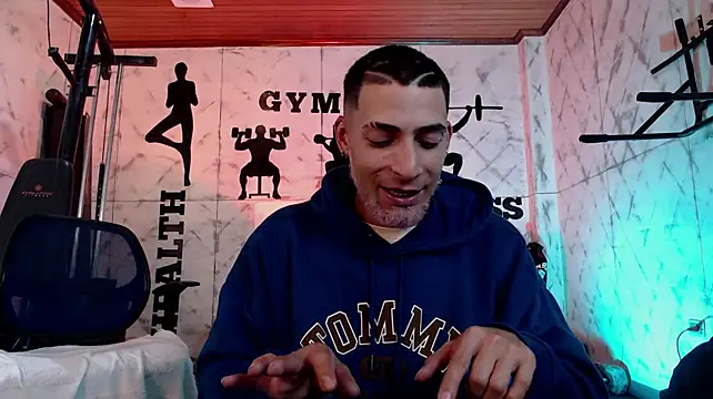 DrakeNeumann 现场XXX聊天