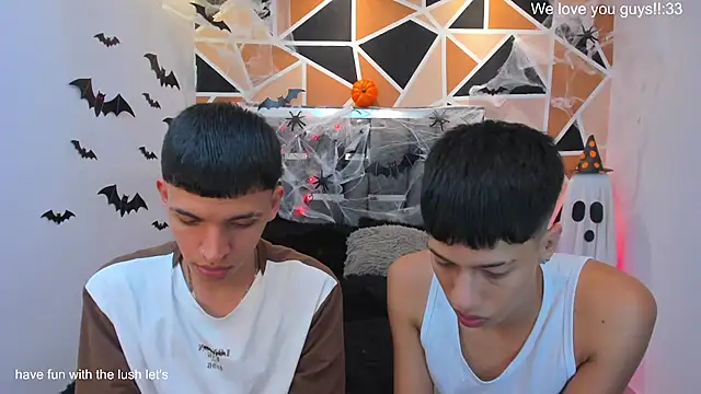 Juan_Nd_Steven Chat XXX in diretta