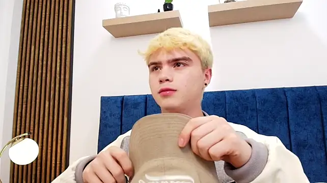 Ian_Stone 라이브 XXX 채팅