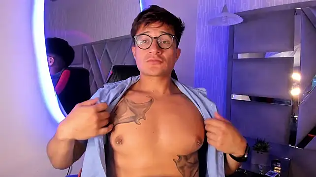 Hassbyd's Live XXX Chat