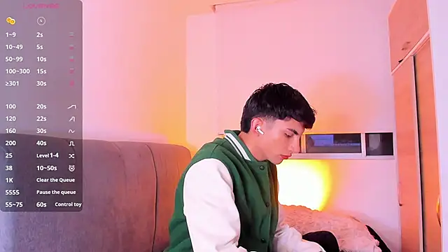 Erick_Velveth élő XXX-chatje