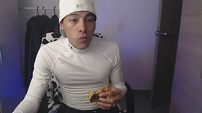 Chat +18 de chomelo6 ao vivo