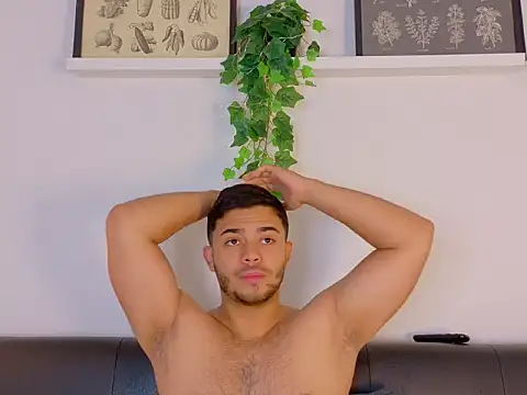 Chat XXX ao vivo de TylerWest_