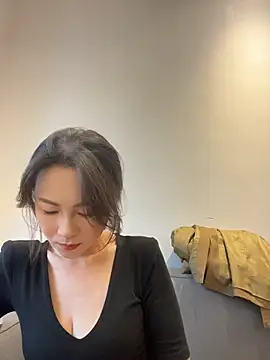 Eva10069's Live XXX Chat