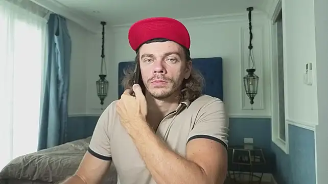 Marrymeplz élő XXX-chatje