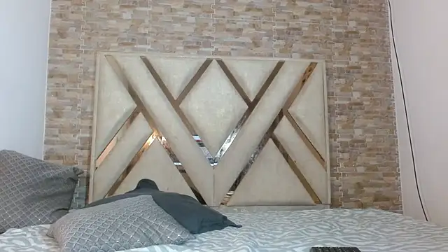 Little_ebonyx's Live XXX Chat
