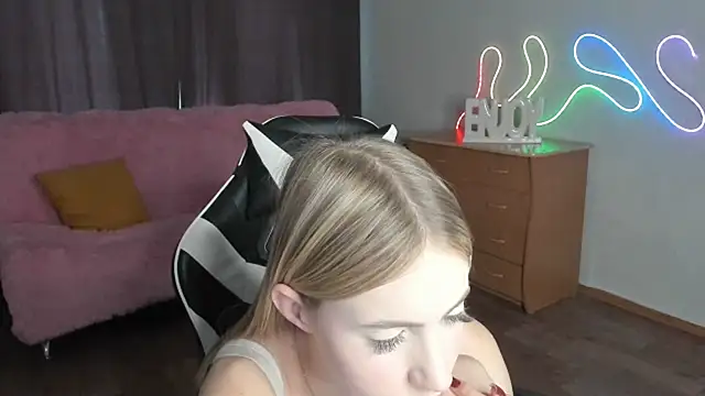 Chat +18 de ModelPi ao vivo
