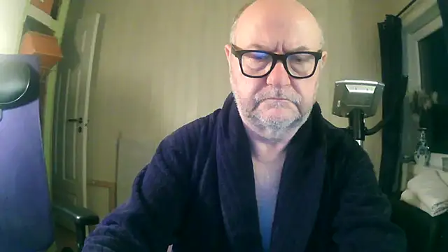XXX chat uživo modela Buggemann