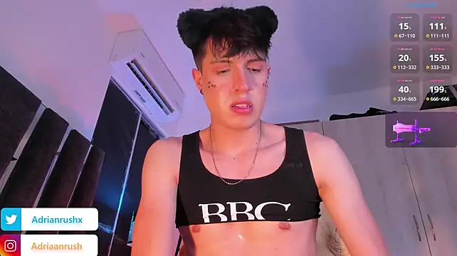 Онлайн чат XXX AdrianRushx