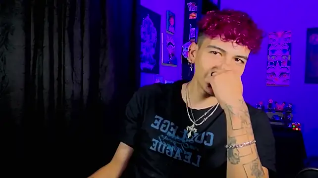 MikeyKuro 现场XXX聊天