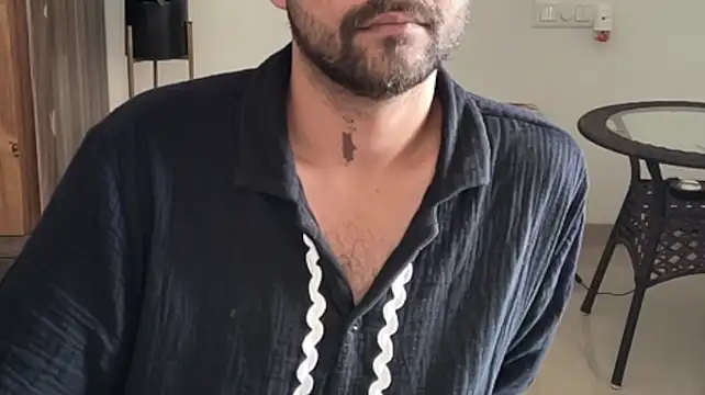 Mr_Raje Live XXX-chat