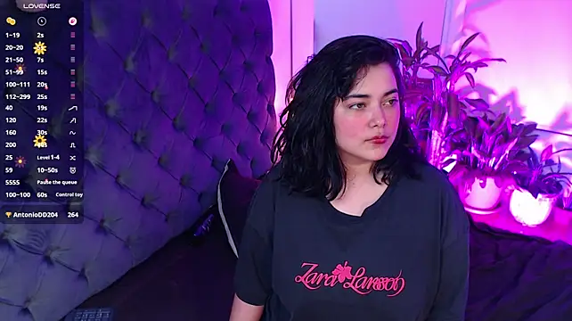 VictoriaMontero30000's Live XXX Chat