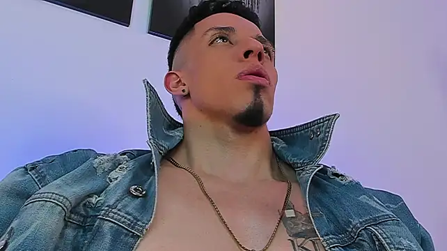 Živý XXX chat Angelo_Varek